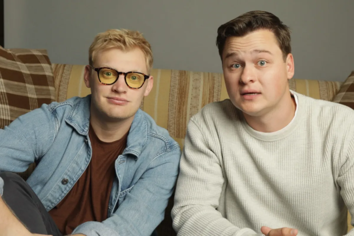 Le film « Anything But Ghosts » de Curry Barker et Cooper Tomlinson sortira l'année prochaine